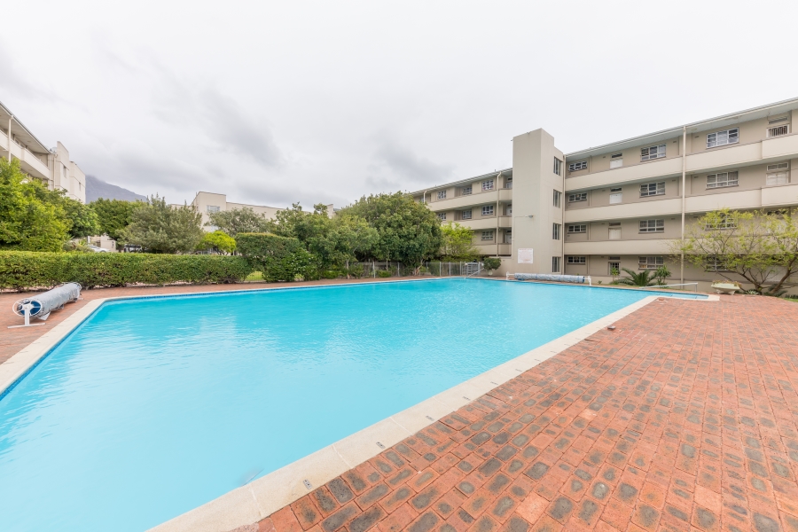 3 Bedroom Property for Sale in Zonnebloem Western Cape
